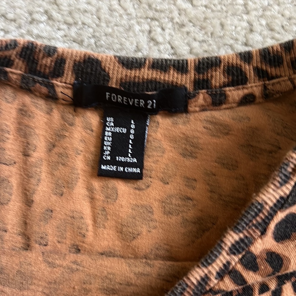FOREVER 21 LEOPARD PRINT T-SHIRT DRESS/SIZE L - Picture 5 of 5